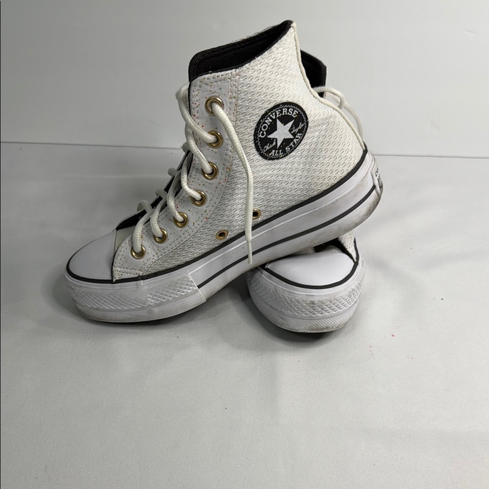 Converse White Canvas Sneakers Iconic High-Top Design